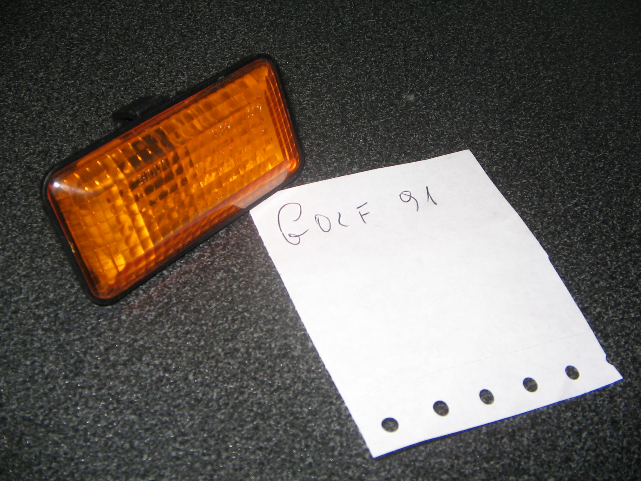 FANALINO LATERALE GOLF 91 N.826